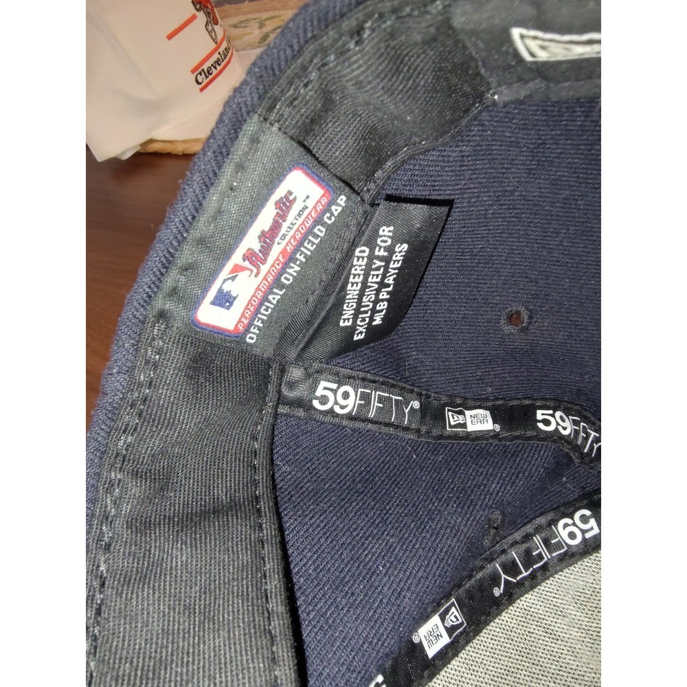 New Era Minnesota Twins 59FIFTY Low Profile Fitted Hat Navy Red MLB Size 7 1/2/2 - Picture 6 of 7